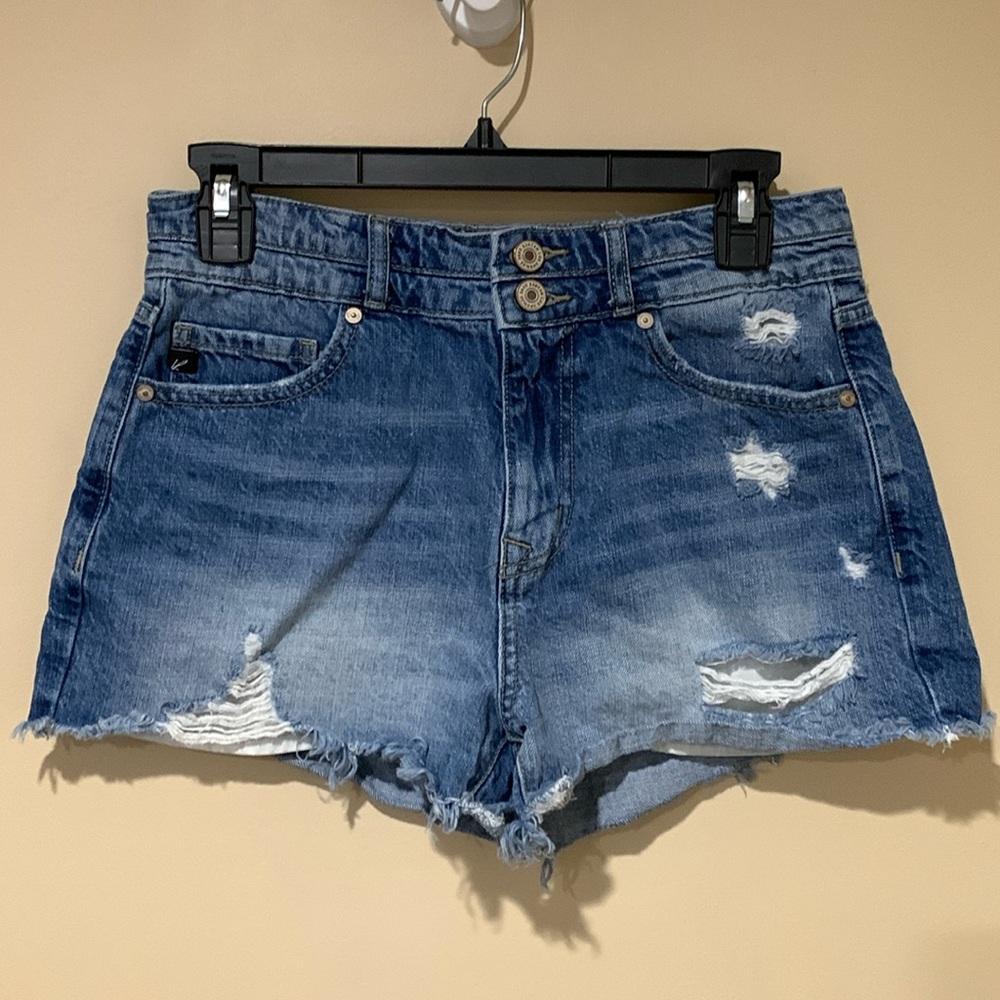 KanCan shorts